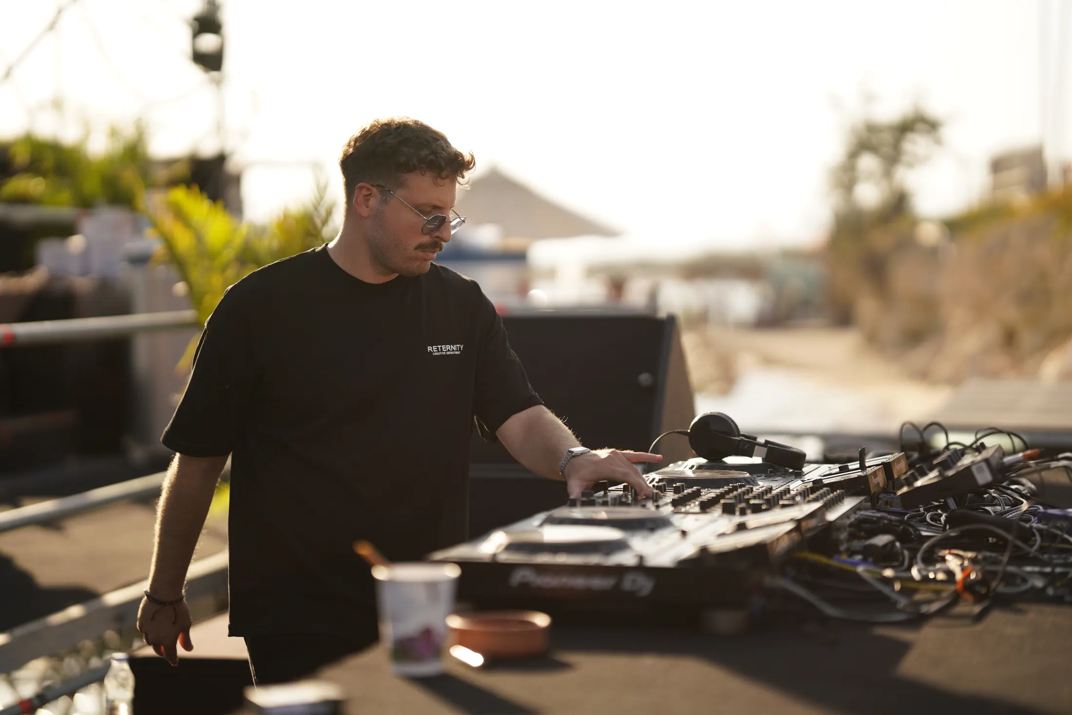 Bora Avcı — sunset set